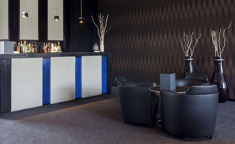 AC Hotel Brescia Esterno foto