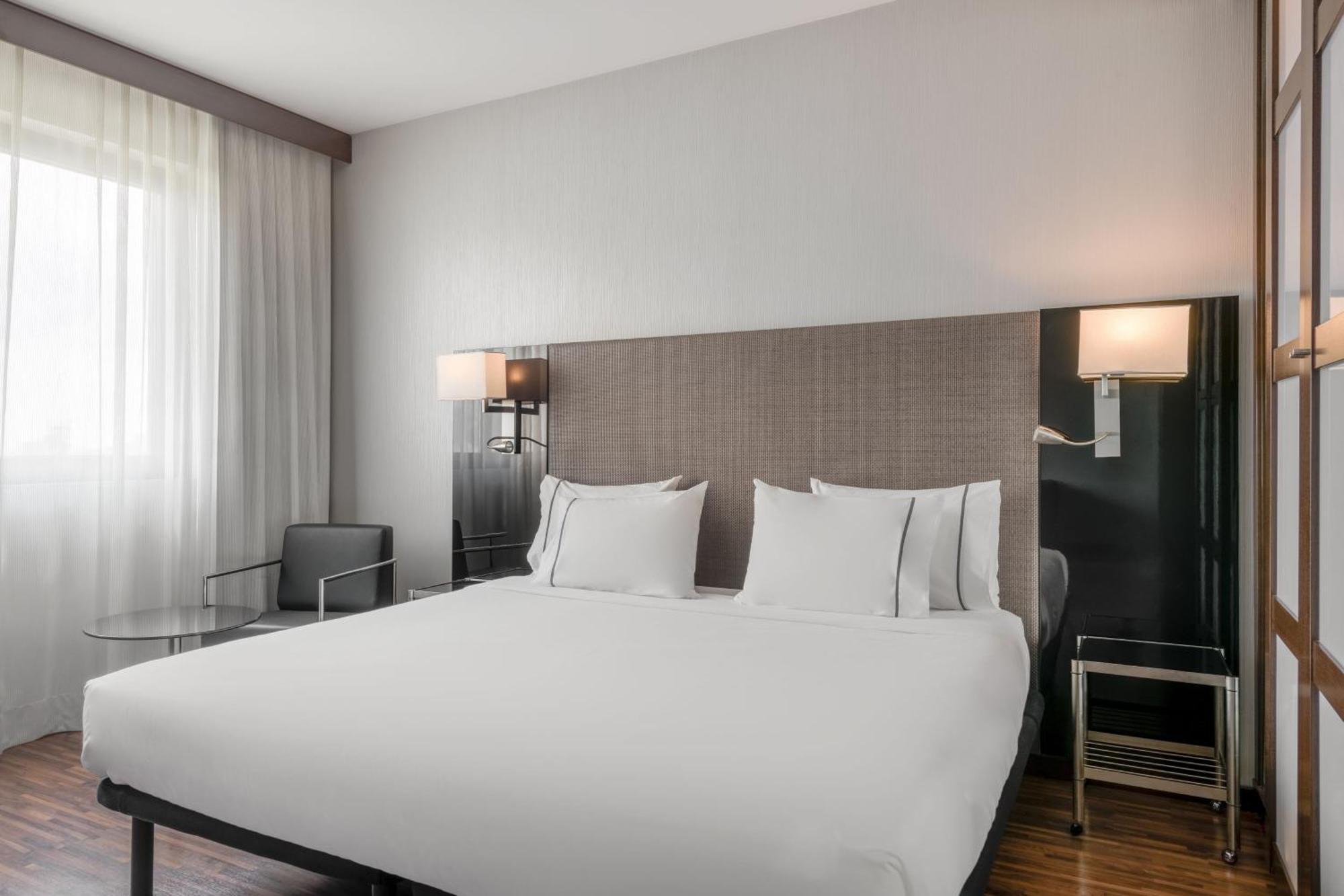 AC Hotel Brescia Esterno foto