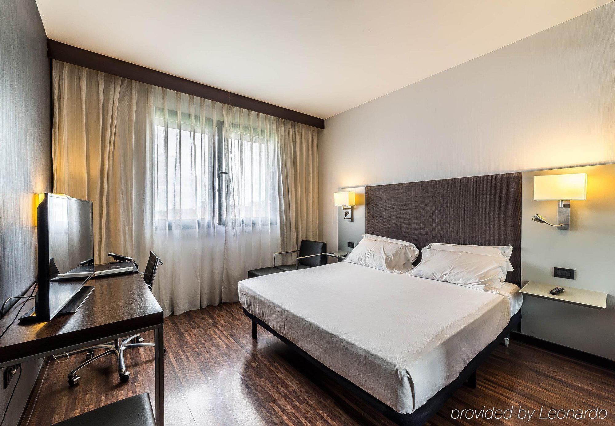 AC Hotel Brescia Esterno foto