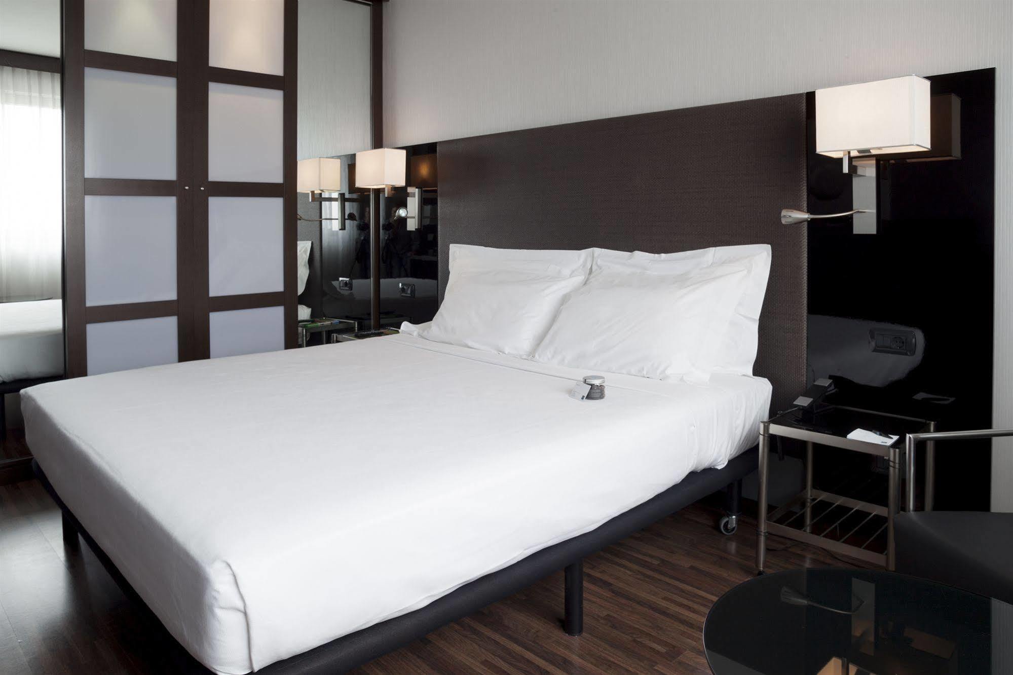 AC Hotel Brescia Esterno foto